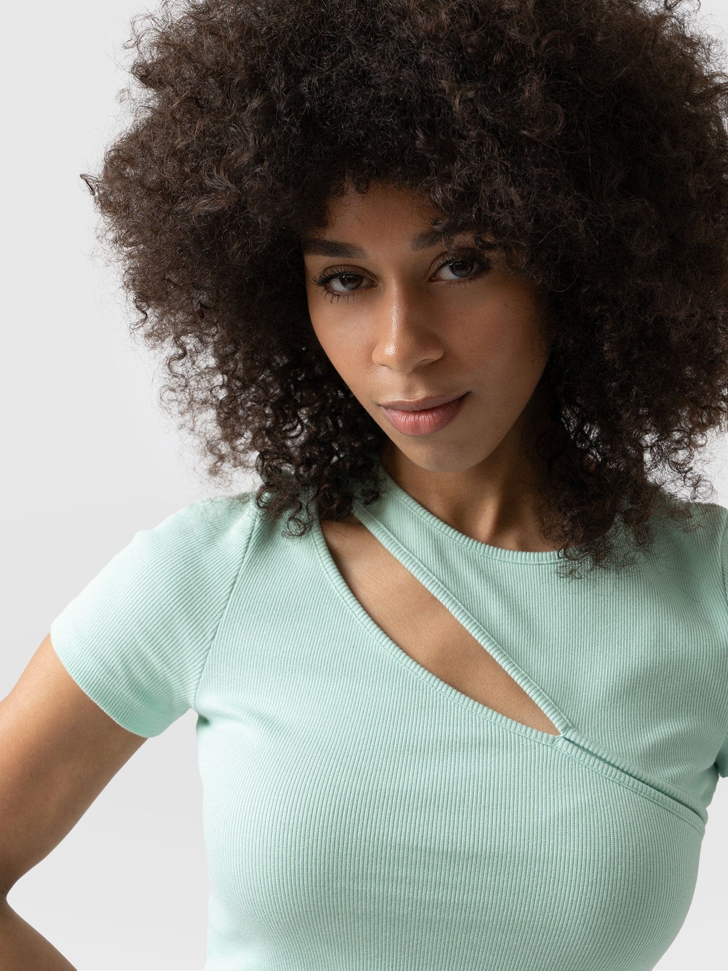 Reveal Tee Peppermint - Women's T-shirts | Saint + Sofia® USA
