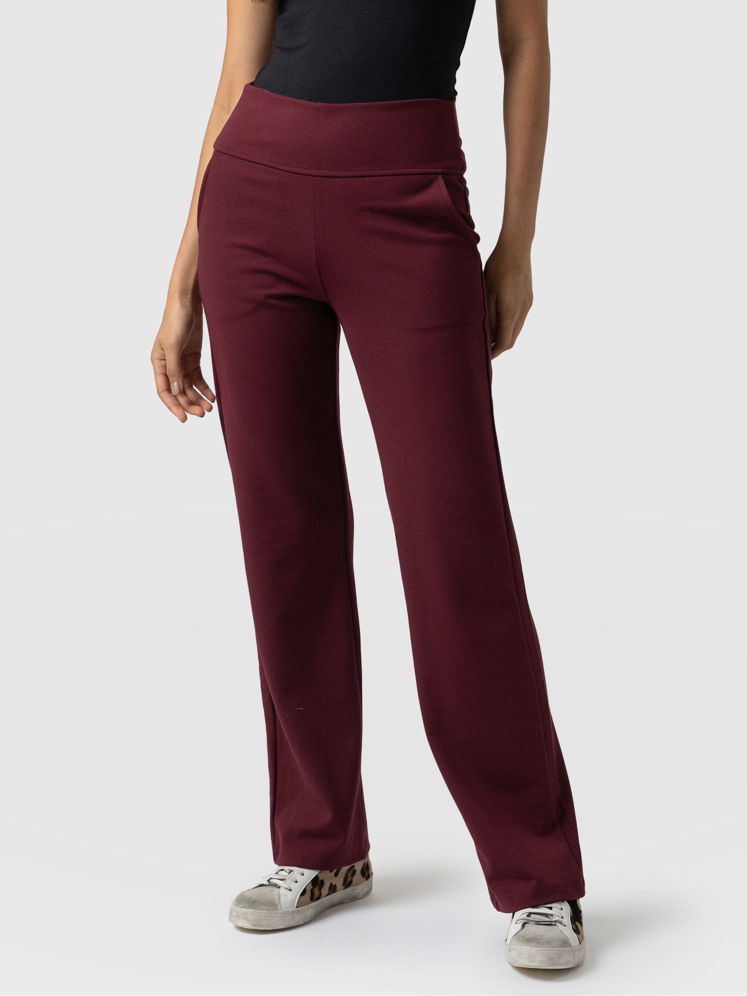 Runway Pant Burgundy - Women's Pants | Saint + Sofia® USA