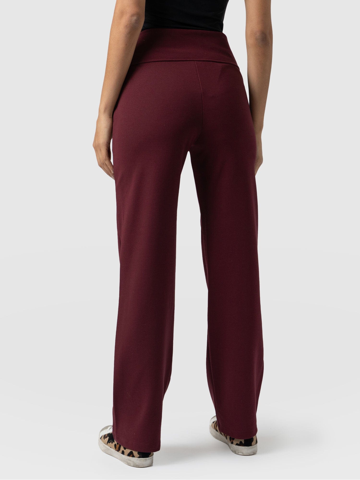 Runway Pant Burgundy - Women's Pants | Saint + Sofia® USA