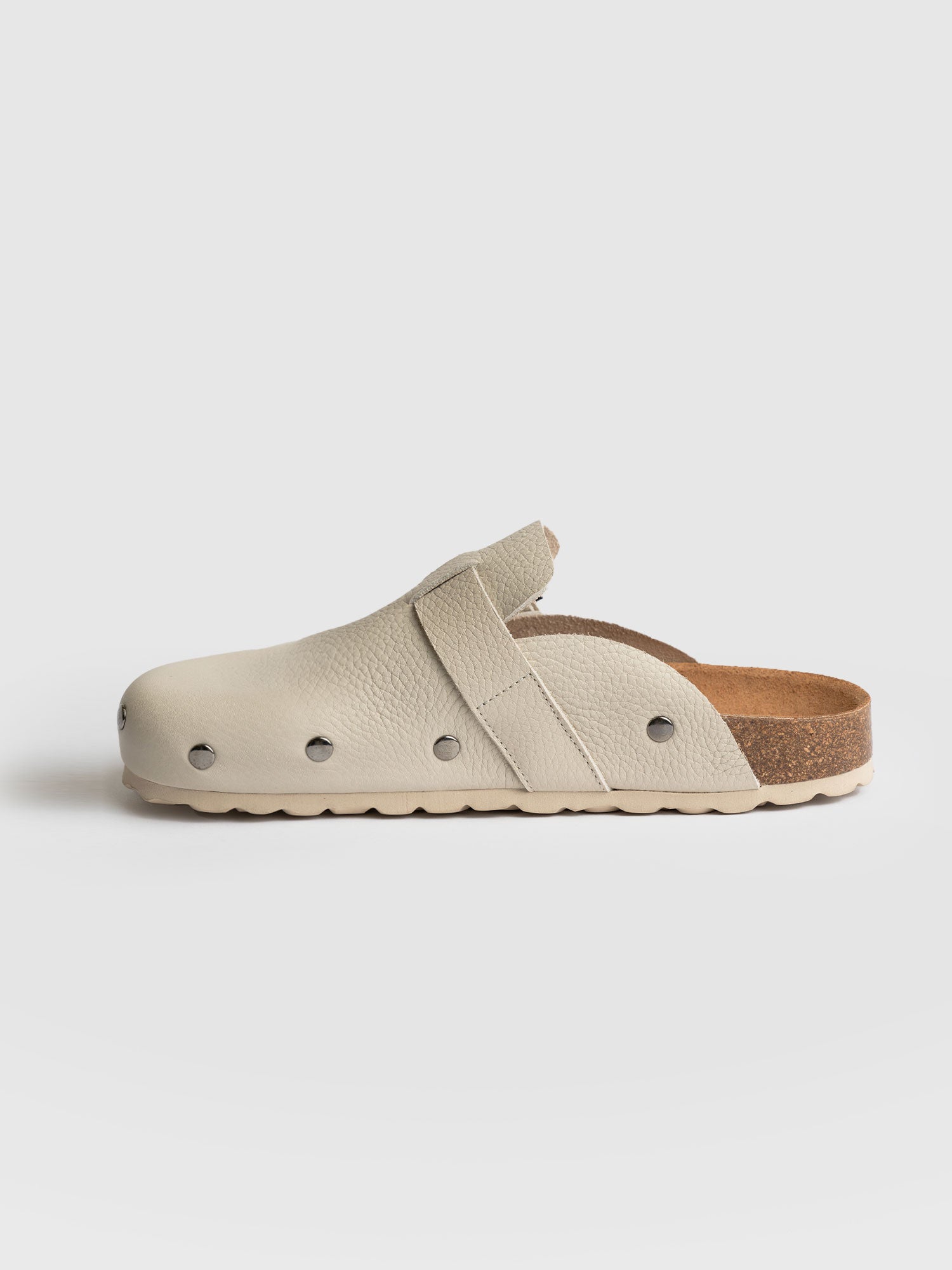 Studded Clogs Cream - Women's Shoes | Saint + Sofia® UK