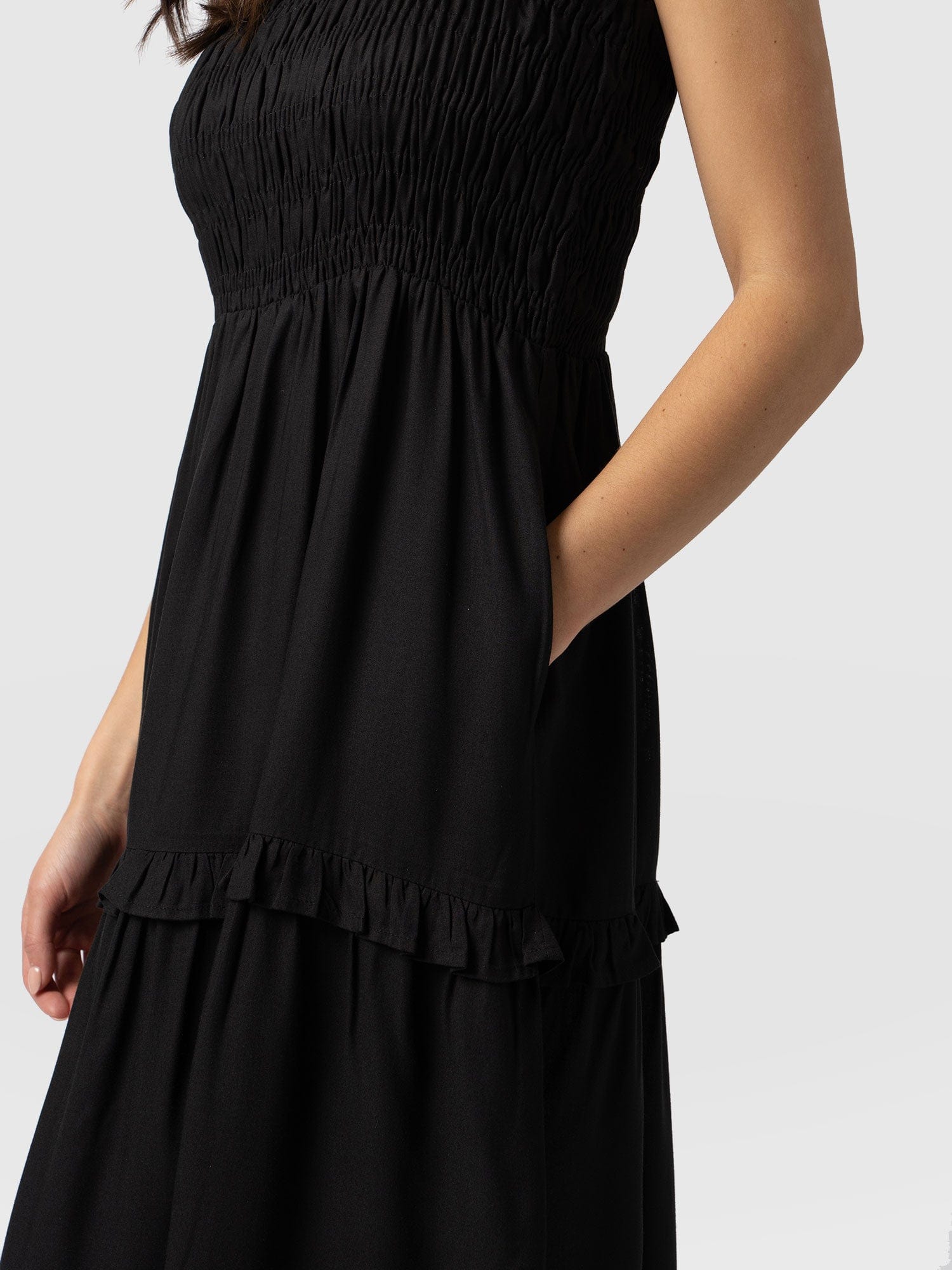 Suzi Shirring Dress Black - Women's Dresses | Saint + Sofia® USA