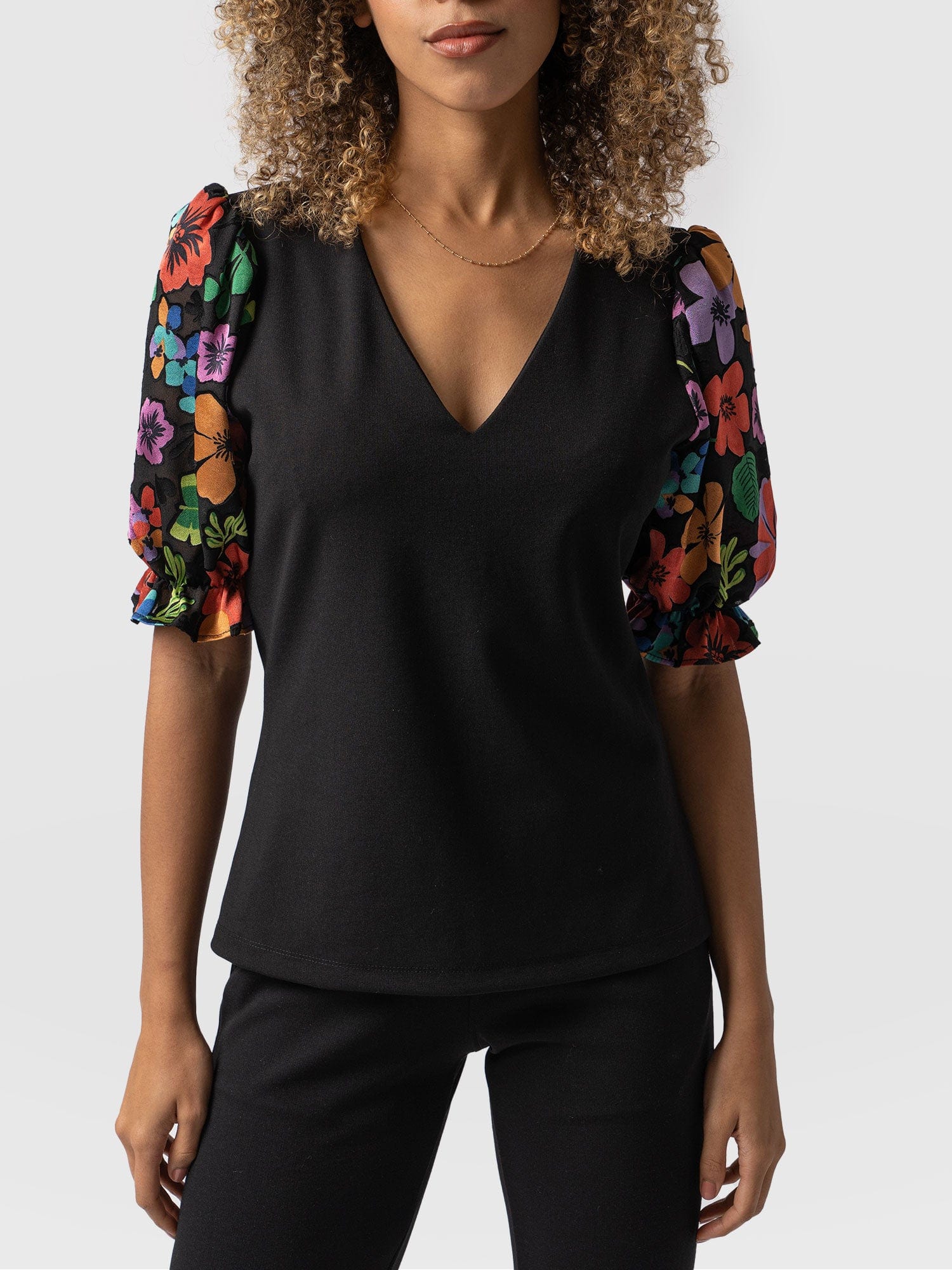Tori Puff Sleeve Top Black Pop Floral - Women's Tops | Saint + Sofia® USA