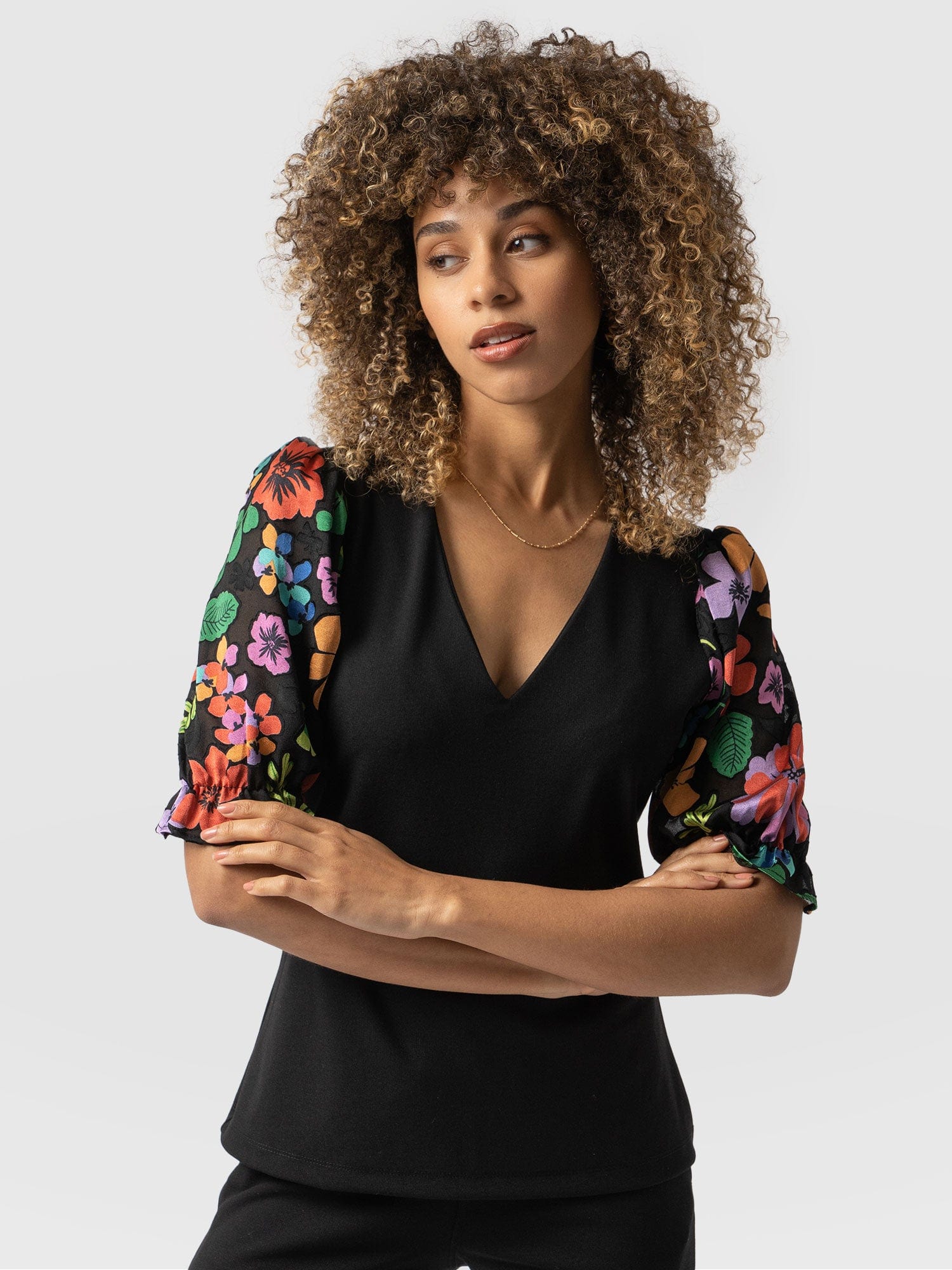 Tori Puff Sleeve Top Black Pop Floral - Women's Tops | Saint + Sofia® USA