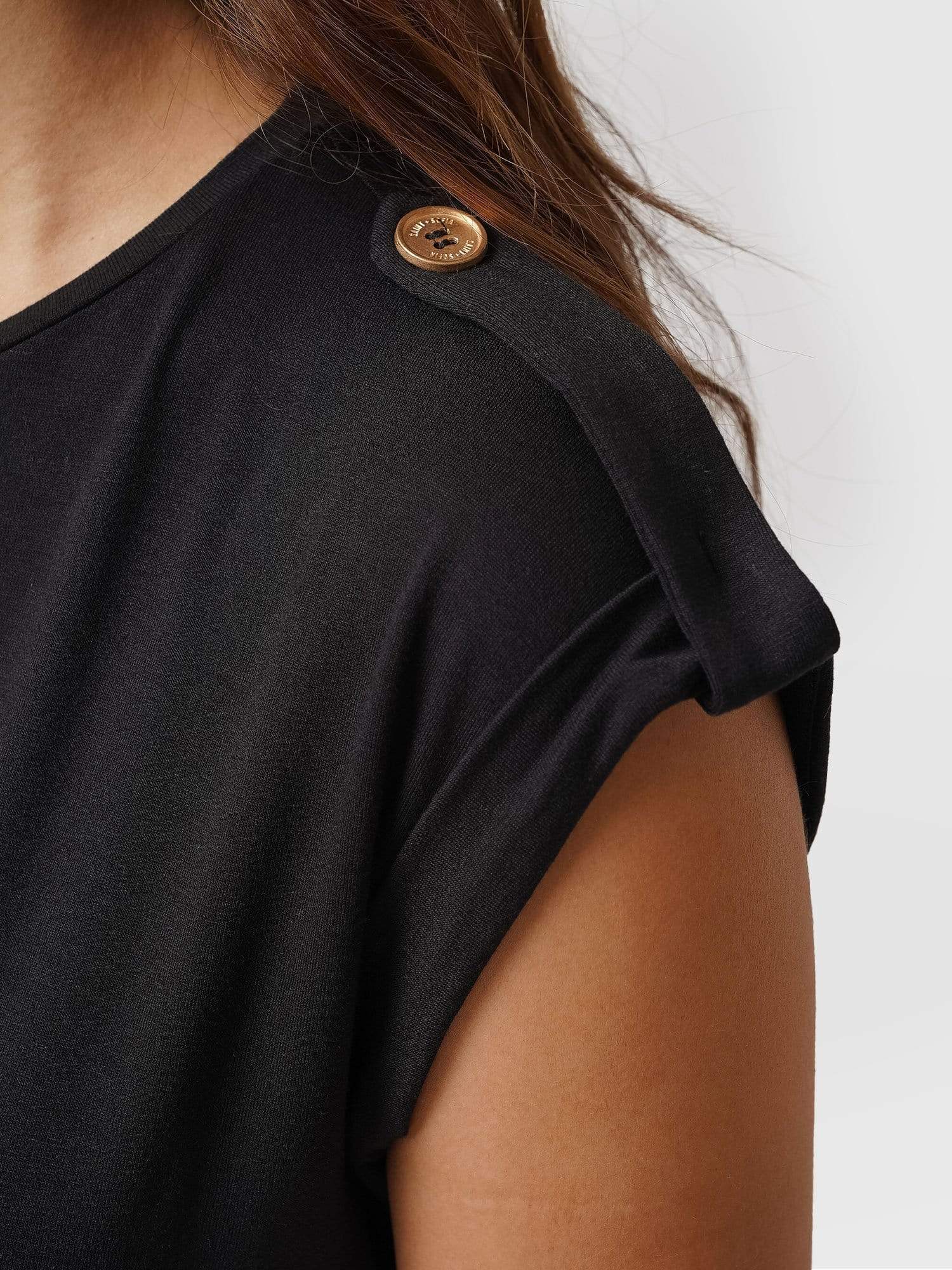 Turn-Up Tee Black - Women's T-Shirts | Saint + Sofia® USA